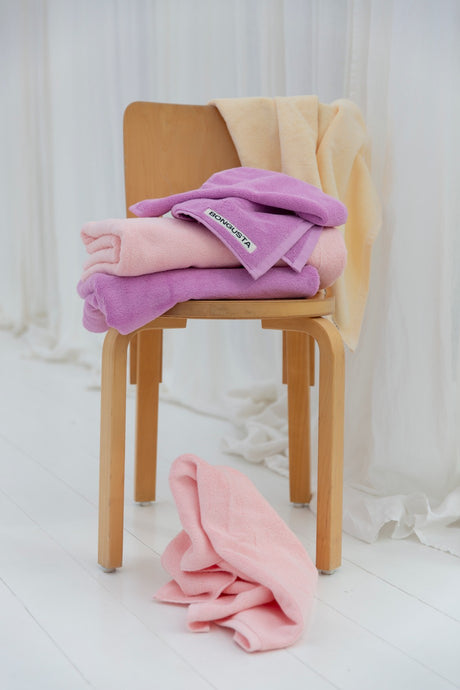 Naram towel - Soft Fuchsia fra Bongusta - 50 x 80 cm - Jacobsen Plus