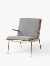 Boomerang HM2 lænestol af Hvidt & Mølgaard - Hallingdal 130 / Eg - messing - Jacobsen Plus