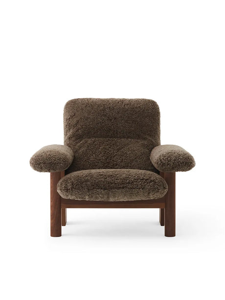 Brasilia Lounge Chair, Dark Stained Oak Sheepskin Root fra Audo Copenhagen - 1 - Jacobsen Plus