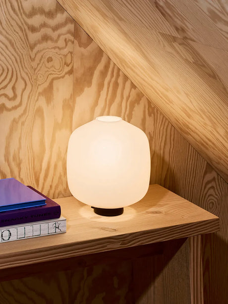 Buoy Glass Table Lamp, Ø 20 cm fra Hay - 2 - Jacobsen Plus