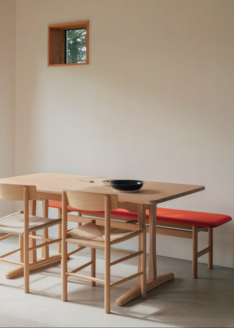 3172 bænk uden ryglæn af Børge Mogensen - 1 - Jacobsen Plus