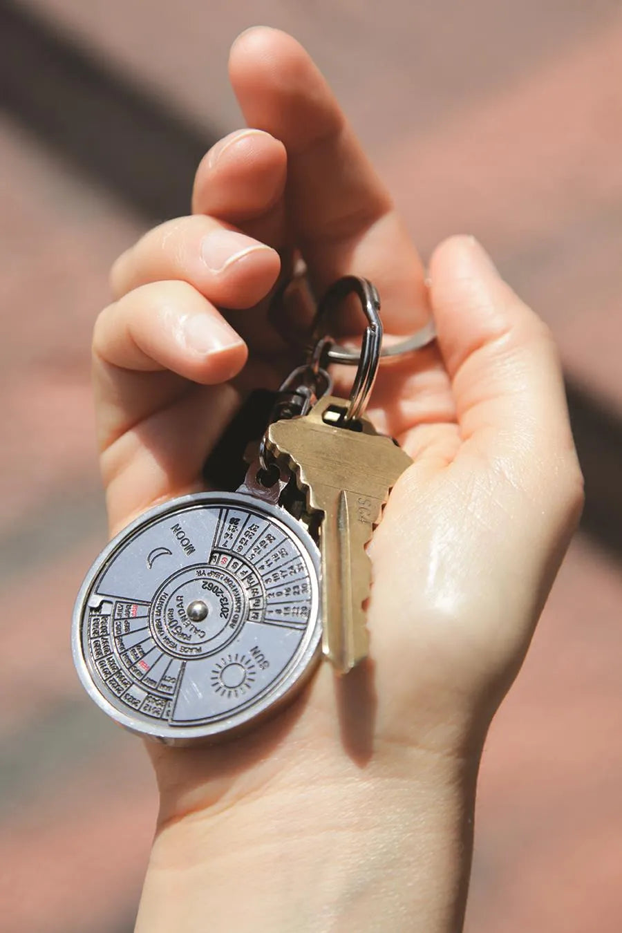 Kikkerland 50 Year Keyring - 2 - Jacobsen Plus