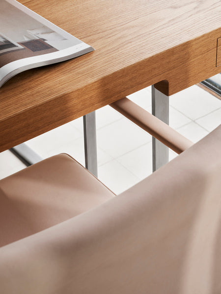 CH111 af Hans J. Wegner - Lædergruppe A - Jacobsen Plus