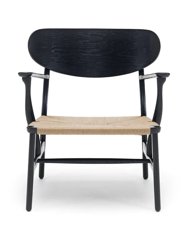 CH22 Loungestol af Hans J. Wegner - Natur / Eg - sortmalet - Jacobsen Plus