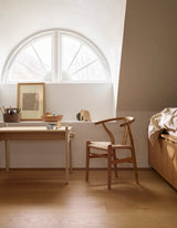 CH24 Children's Chair af Hans J. Wegner - 6 - Jacobsen Plus