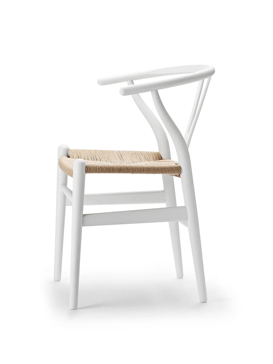 Y-stol CH24 Soft Natural White af Hans J. Wegner