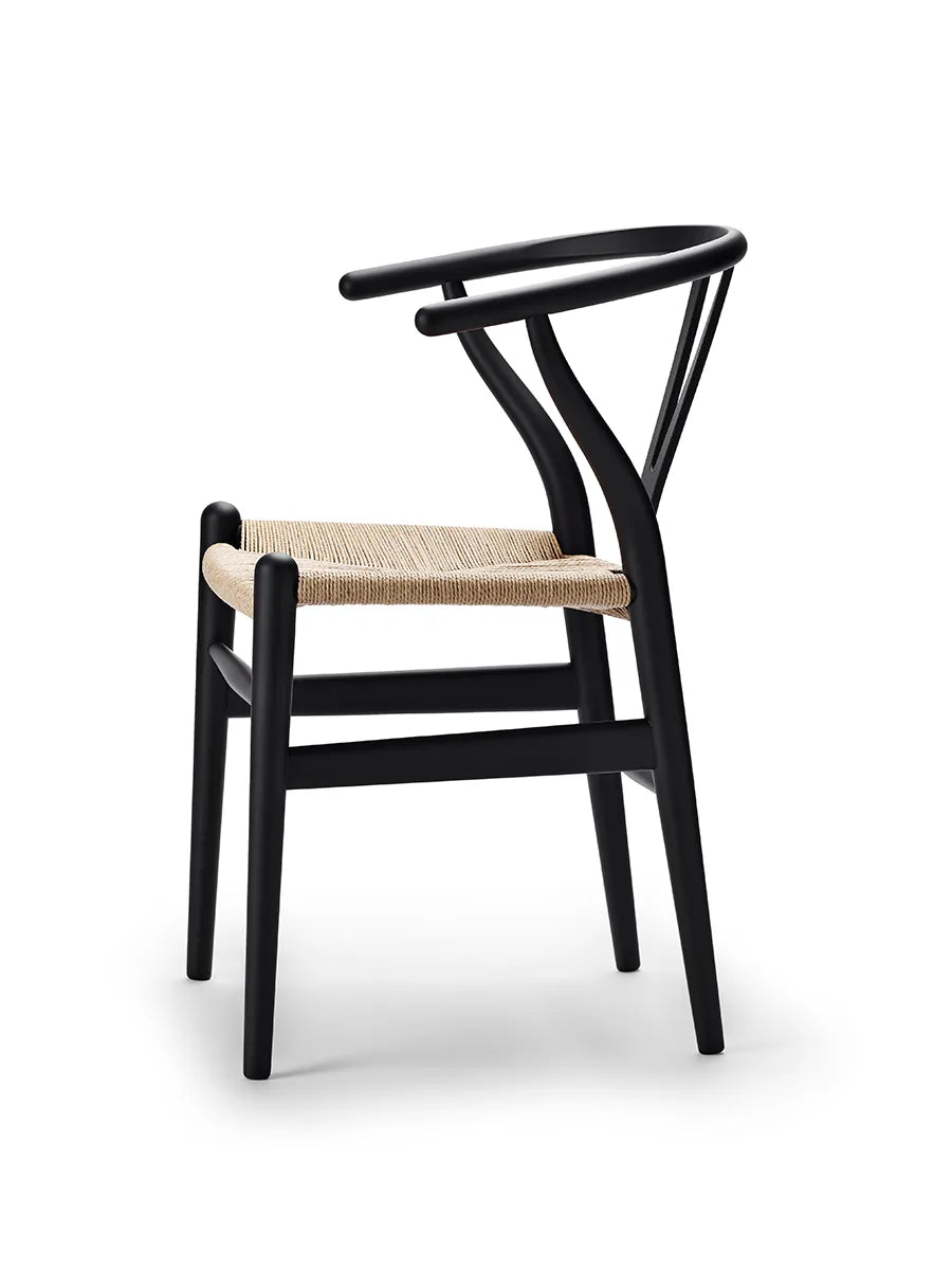 Y-stol CH24 Soft Black af Hans J. Wegner