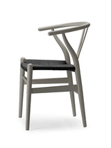 Y-stol CH24 Soft Clay med sort flet af Hans J. Wegner
