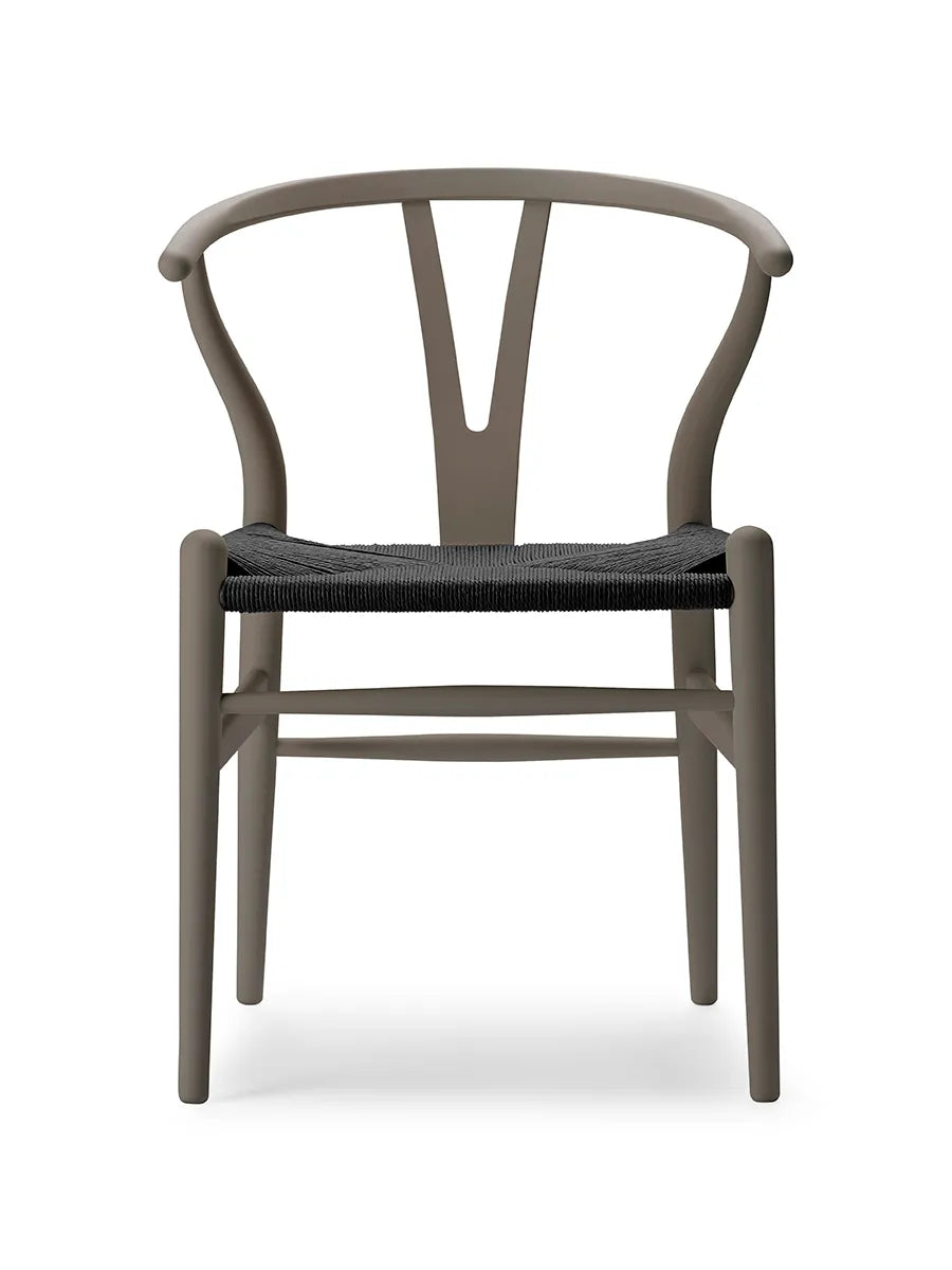 Y-stol CH24 Soft Slate med sort flet af Hans J. Wegner