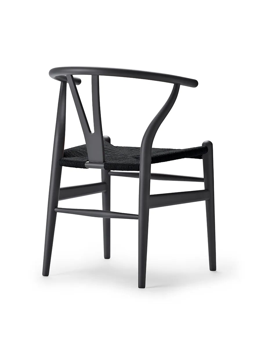 Y-stol CH24 Soft Anthracite Grey med sort flet af Hans J. Wegner