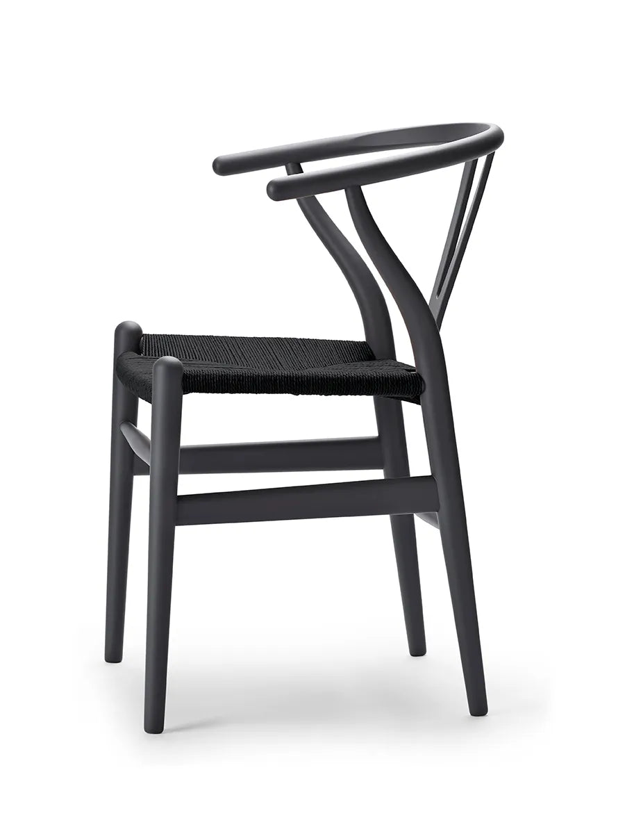 Y-stol CH24 Soft Anthracite Grey med sort flet af Hans J. Wegner