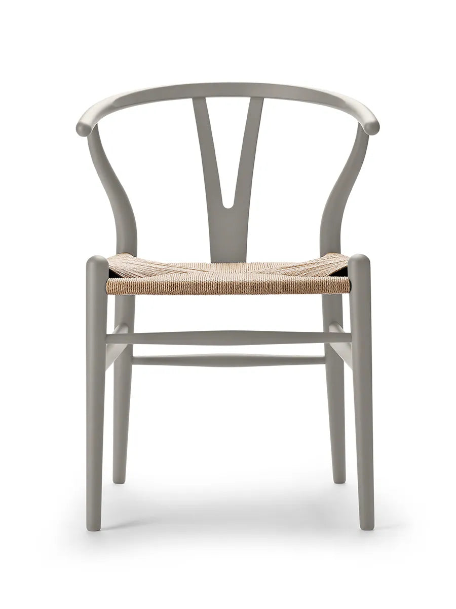 Y-stol CH24 Soft Silver Grey af Hans J. Wegner