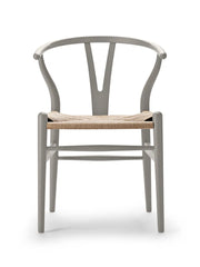 Y-stol CH24 Soft Silver Grey af Hans J. Wegner