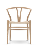 Y-stol CH24, Eg hvidolie af Hans J. Wegner