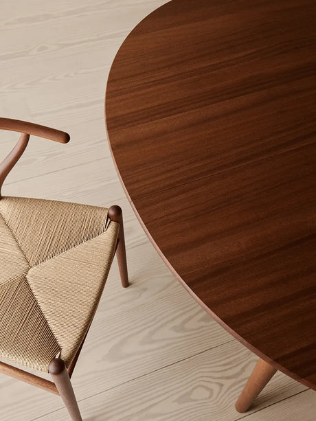 CH337 Spisebord fra Carl Hansen & Søn - Eg / Sæbe - Jacobsen Plus