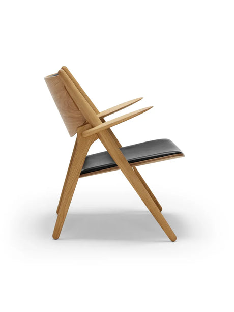 CH28 af Hans J. Wegner - Eg-lædergruppe A / Lak - Jacobsen Plus