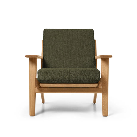 CH290 loungestol af Hans J. Wegner - Olieret eg - Bute Storr 3732 Camouflage - Jacobsen Plus