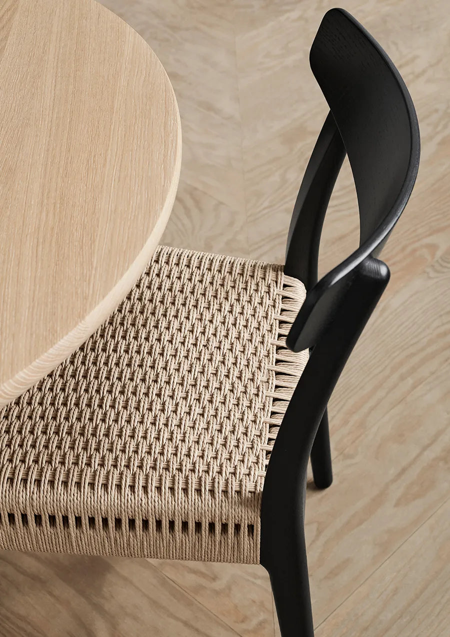 CH23 Spisestol, sort eg af Hans J. Wegner