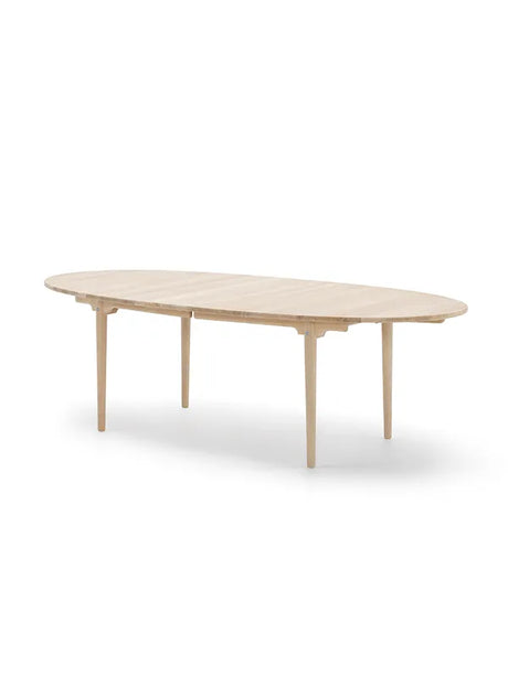 CH339 Spisebord fra Carl Hansen & Søn - Bøg / Sæbe / Udtræk til 2 plader inkl. 1 træstøtteben i sort - Jacobsen Plus