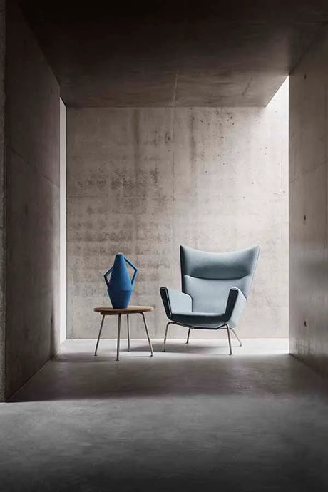 CH415 Sofabord fra Carl Hansen & Søn - Eg / Sæbe / Rustfrit stål - Jacobsen Plus