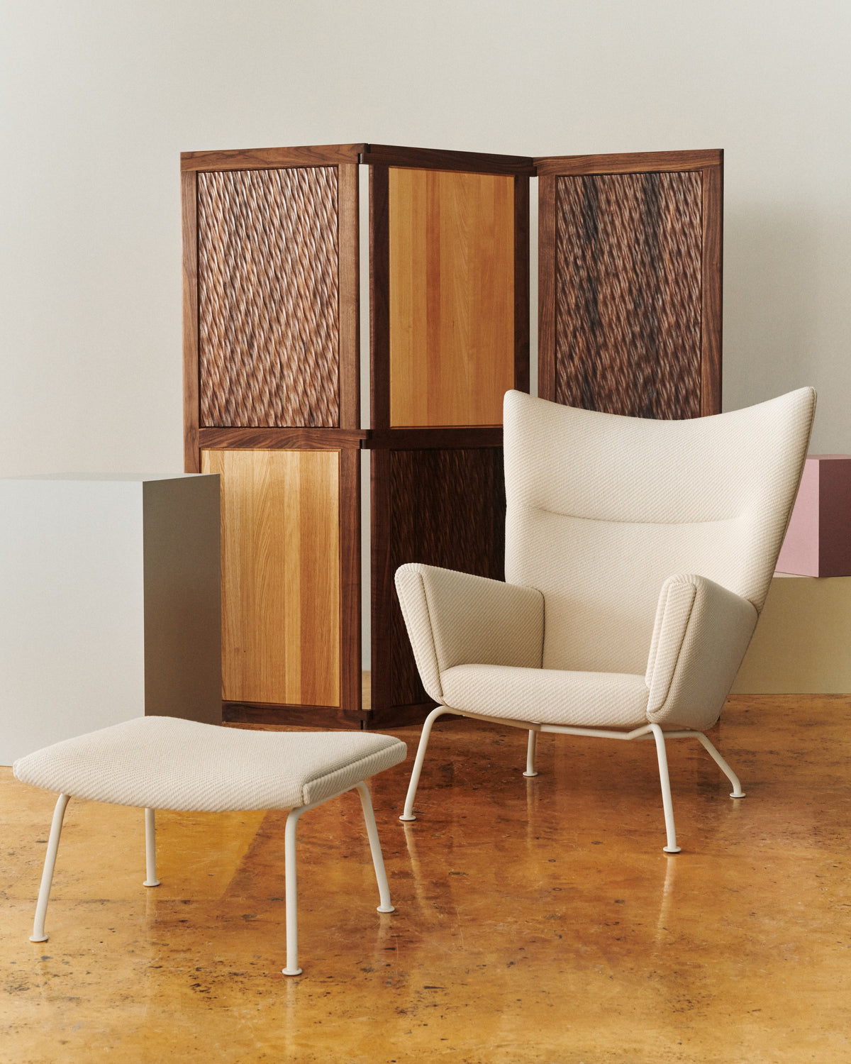 CH446 Skammel, Umi tekstil af Hans J. Wegner - 2 - Jacobsen Plus