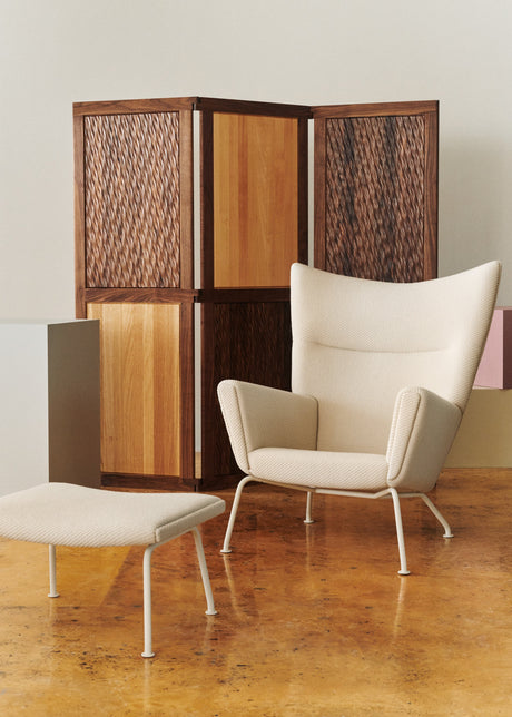 CH446 Skammel, Umi tekstil af Hans J. Wegner - Umi 61322 med Clay White stel - Jacobsen Plus