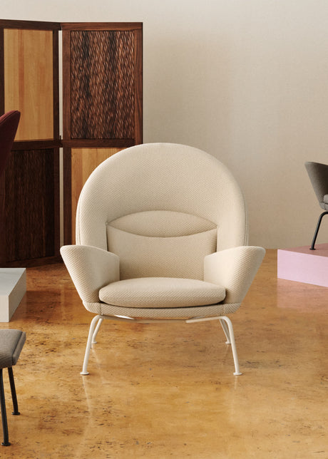 CH468 Oculus Chair, Umi tekstil af Hans J. Wegner - Umi 61322 med Clay White stel - Jacobsen Plus