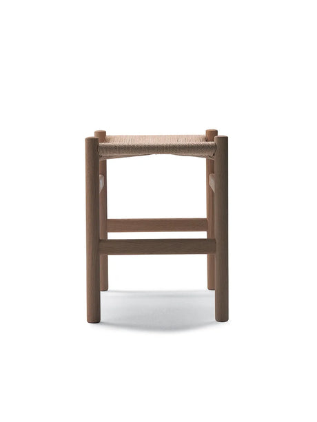 CH53 Skammel af Hans J. Wegner - Bøg-natur flet / Sæbe / H: 39 cm - Jacobsen Plus