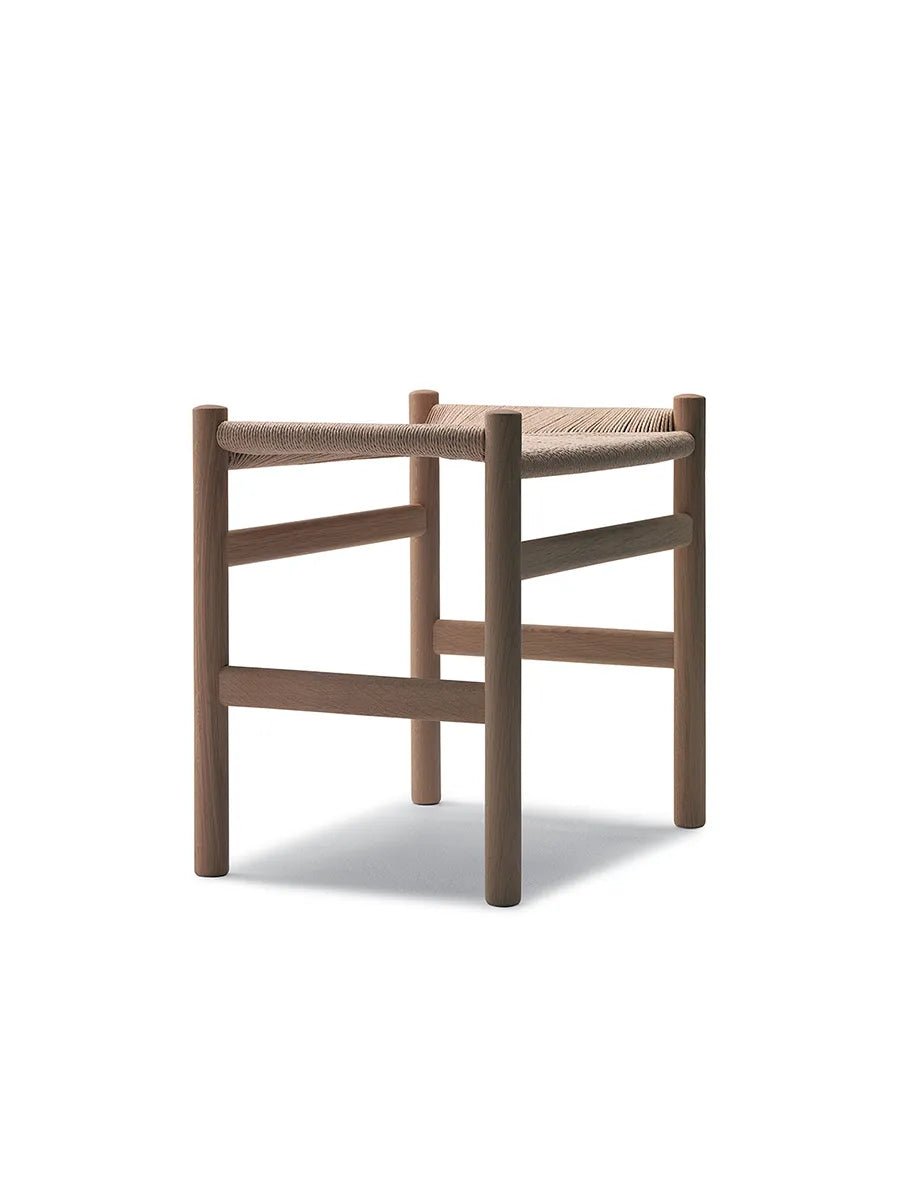 CH53 Skammel af Hans J. Wegner