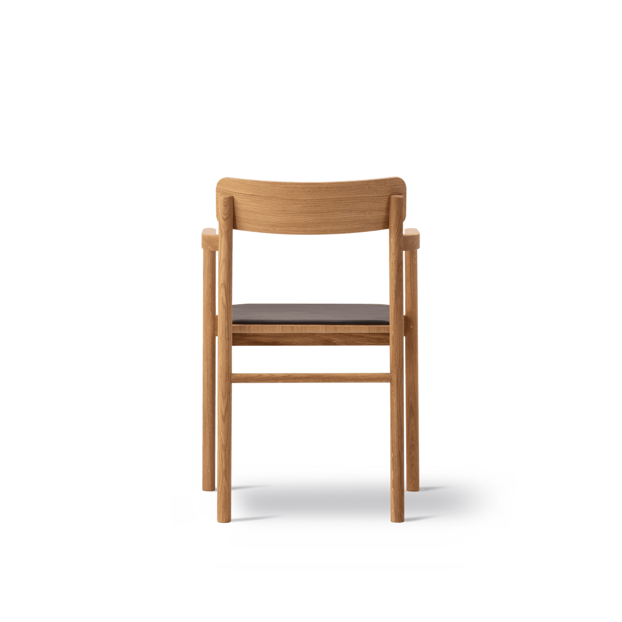 Post Spisebordsstol olieret eg, sædepolstret omni 377 mørkebrun læder fra Fredericia Furniture - 4 - Jacobsen Plus