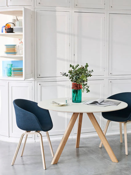 About a Chair AAC23 fra Hay - 2 - Jacobsen Plus