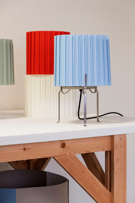 Canelé bordlampe fra Hay - Warm white - Jacobsen Plus
