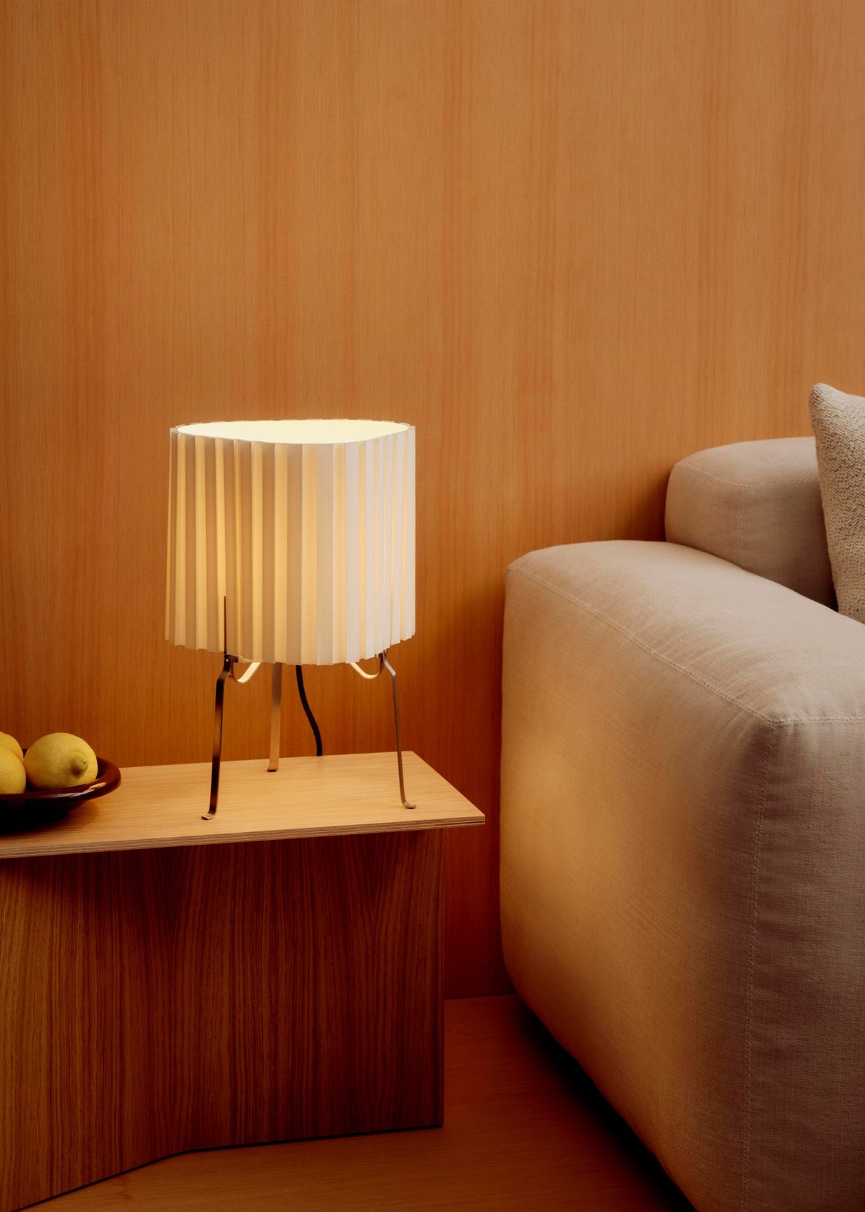 Canelé bordlampe fra Hay - 2 - Jacobsen Plus