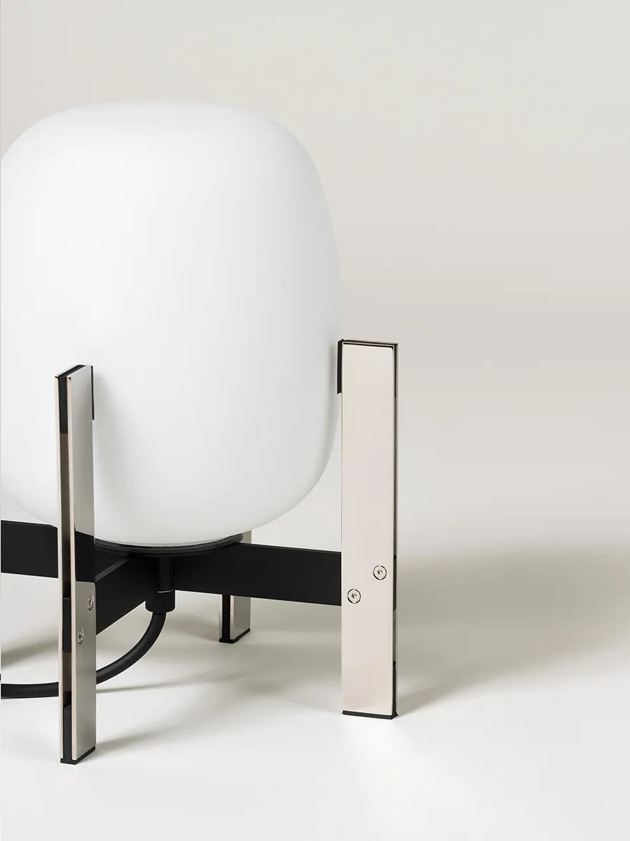 Cestita Metal Lampe fra Santa and Cole - 7 - Jacobsen Plus