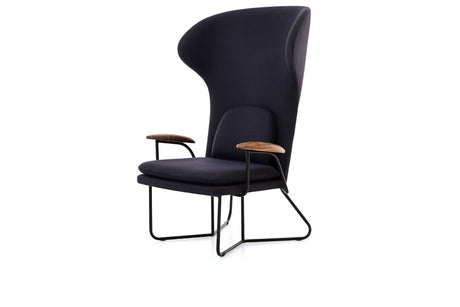 Chillax Highback loungestol i valnød med stofpolstring - 1 - Jacobsen Plus