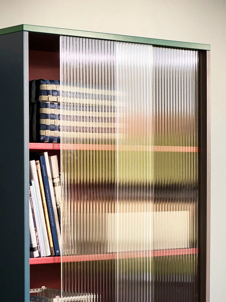 Colour Cabinet, tall med glasdøre fra Hay - Multi - Jacobsen Plus
