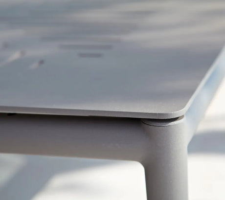 Conic Sofabord fra Cane-line - Lava grey - Jacobsen Plus