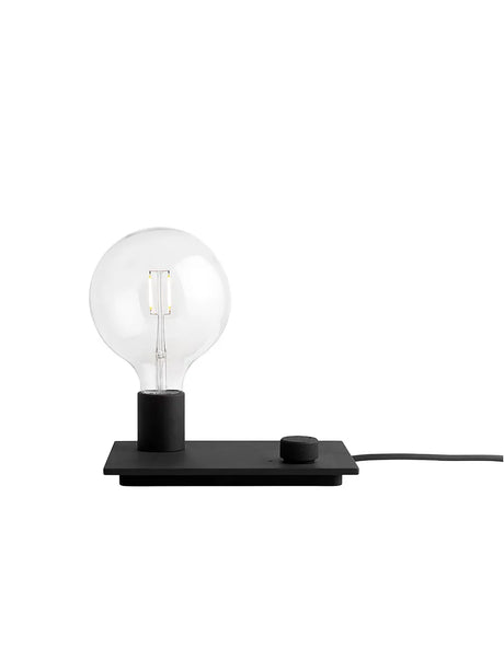Control Table Lamp fra Muuto - Black - Jacobsen Plus