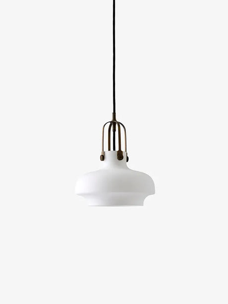 Copenhagen Pendel fra &Tradition - SC6 - Ø: 20 x H: 25 cm / Opal glass - Jacobsen Plus