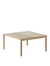 Couple Coffee Table, 80 x 84 cm fra Muuto - Sand - Oak / Wavy - Jacobsen Plus
