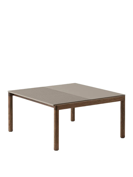 Couple Coffee Table, 80 x 84 cm fra Muuto - Taupe - Dark Oiled Oak / Wavy - Jacobsen Plus