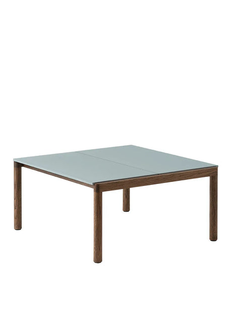 Couple Coffee Table, 80 x 84 cm fra Muuto - Pale Blue - Dark Oiled Oak / Plain - Jacobsen Plus