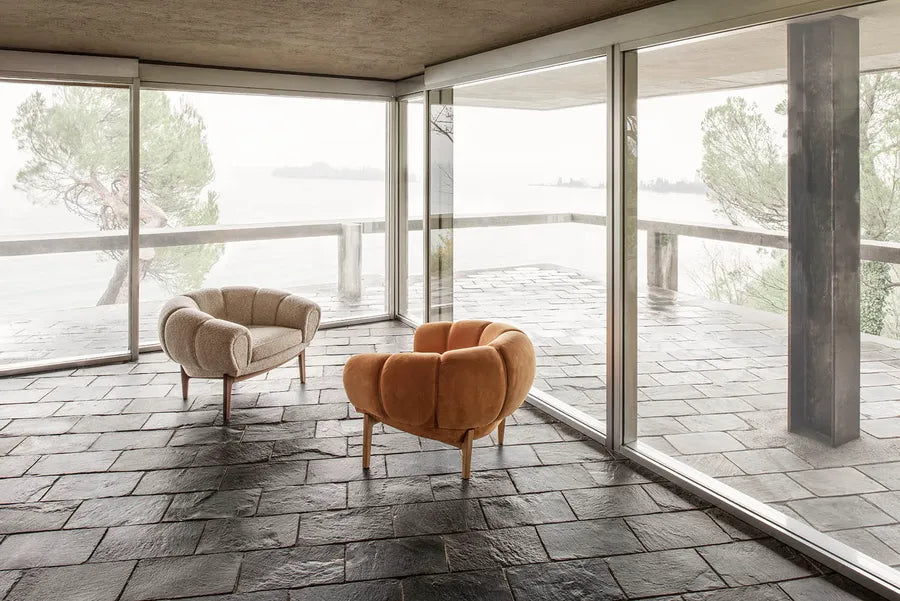 Croissant Lounge Chair, fabric fra GUBI - 2 - Jacobsen Plus