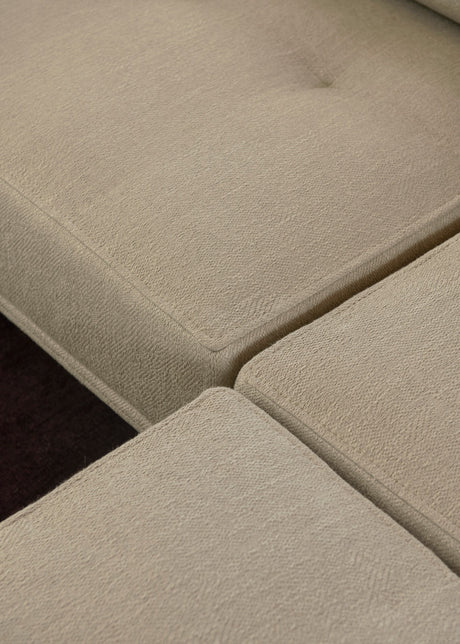 Delphi 450A, 3-personers sofa med skammel fra Fredericia Furniture - Keiga 0132 / børstet aluminium - Jacobsen Plus