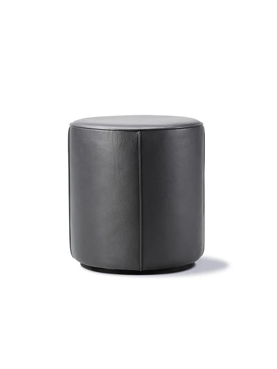 Mono Pouf Ø39 fra Fredericia Furniture - 1 - Jacobsen Plus