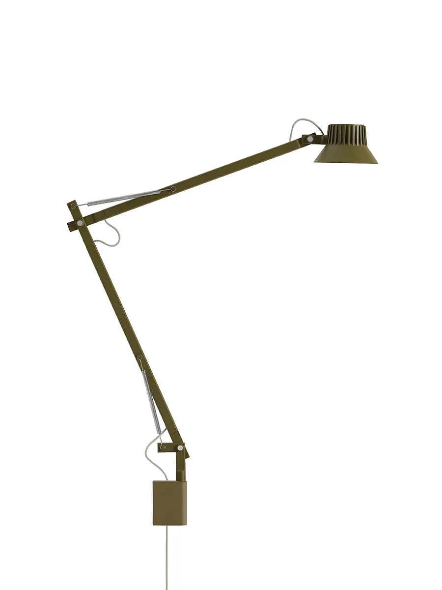 Dedicate L2 Væglampe fra Muuto - Brown Green - Jacobsen Plus
