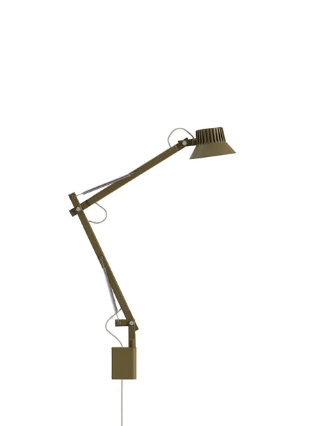 Dedicate S2 Væglampe fra Muuto - Brown Green - Jacobsen Plus