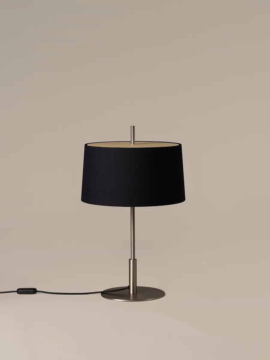 Diana Menor Bordlampe fra Santa and Cole - 8 - Jacobsen Plus