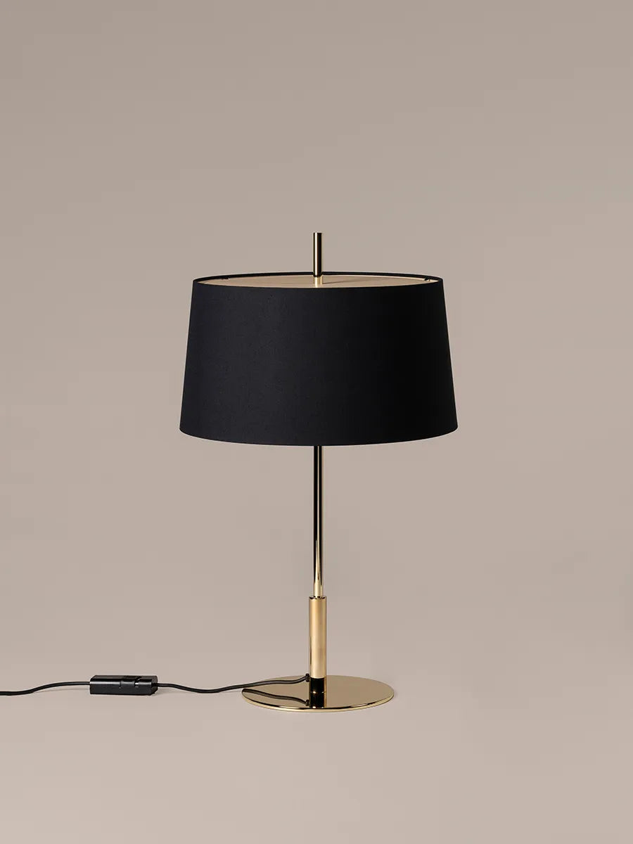 Diana Bordlampe fra Santa and Cole - 9 - Jacobsen Plus