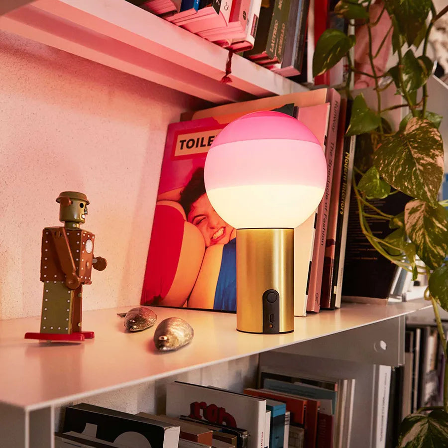 Dipping Light Portable bordlampe fra Marset